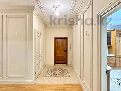 5-бөлмелі пәтер · 225 м² · 2/6 қабат, Бағанашыл ш/а., Рахмадиева 12, бағасы: 189 млн ₸ в Алматы, Бостандыкский р-н
