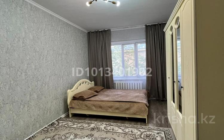 1-комнатная квартира · 35 м², мкр Салтанат за 120 000 ₸ в Таразе — фото 2