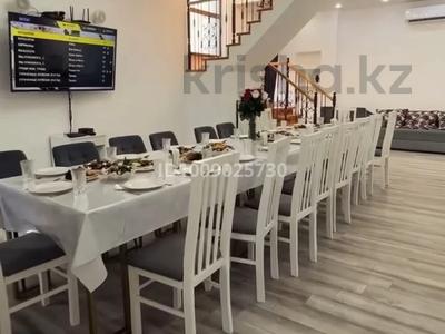 Дом · 4 комнаты · 213 м², Сарыбулак 26 за 130 000 ₸ в Астане
