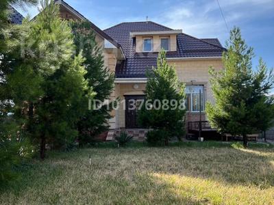 Отдельный дом · 6 комнат · 280 м² · 8 сот., мкр Кайтпас 2, Тойчиева 15 за 70 млн ₸ в Шымкенте, Абайский р-н