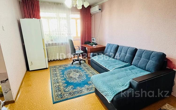 3-бөлмелі пәтер · 57.6 м² · 3/5 қабат, Бозтаева 61/А, бағасы: 21 млн ₸ в Семее — фото 2