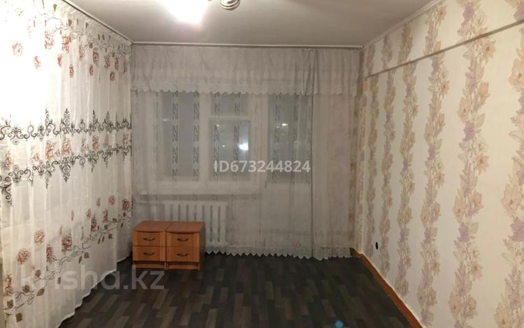 2-комнатная квартира, 42 м², 2/5 этаж, Кабанбай Батыра 122 за 14.5 млн 〒 в Усть-Каменогорске — фото 2