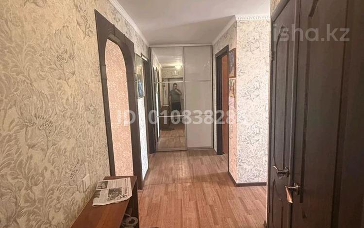 3-бөлмелі пәтер · 64.5 м² · 3/5 қабат, Абая 91А — Абая Торайгырова перекрёсток Рядом 4 школа магазин детская площадка, бағасы: 17.5 млн ₸ в Экибастузе — фото 2