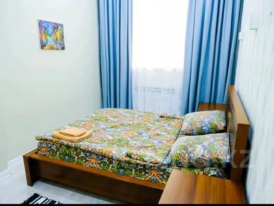 2-бөлмелі пәтер · 80 м² · 1/11 қабат, 16-ш/а. 44 — МОРЕ,АКВАПАРК,ТРК АКТАУ,ЦЕНТР ГОРОДА, бағасы: 13 000 ₸ в Актау, 16-й мкр 