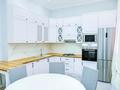 2-бөлмелі пәтер · 80 м² · 1/11 қабат, 16-ш/а. 44 — МОРЕ,АКВАПАРК,ТРК АКТАУ,ЦЕНТР ГОРОДА, бағасы: 13 000 ₸ в Актау, 16-й мкр  — фото 2
