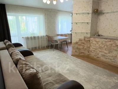 3-бөлмелі пәтер · 57.1 м² · 5/5 қабат, ул. Амре Кашаубаева 10, бағасы: 26 млн ₸ в Усть-Каменогорске, Ульбинский