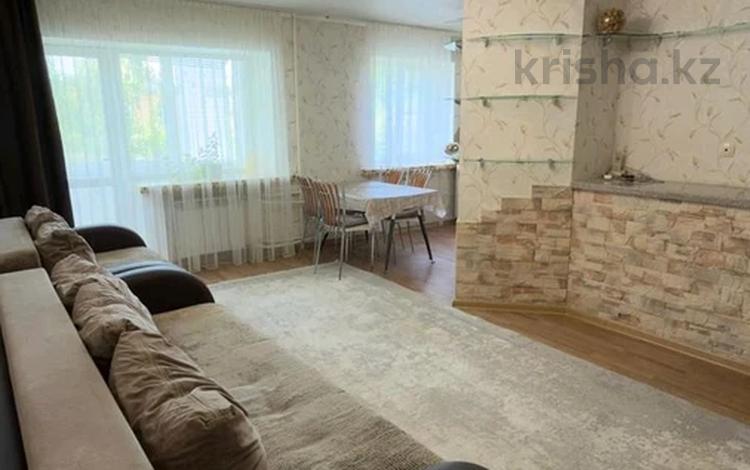 3-бөлмелі пәтер · 57.1 м² · 5/5 қабат, ул. Амре Кашаубаева 10, бағасы: 26 млн ₸ в Усть-Каменогорске, Ульбинский — фото 2