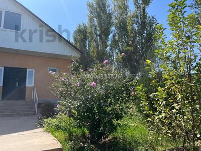 Отдельный дом · 4 комнаты · 160 м² · 10 сот., мкр Бозарык 14 — Кудырет за 26 млн 〒 в Шымкенте, Абайский р-н