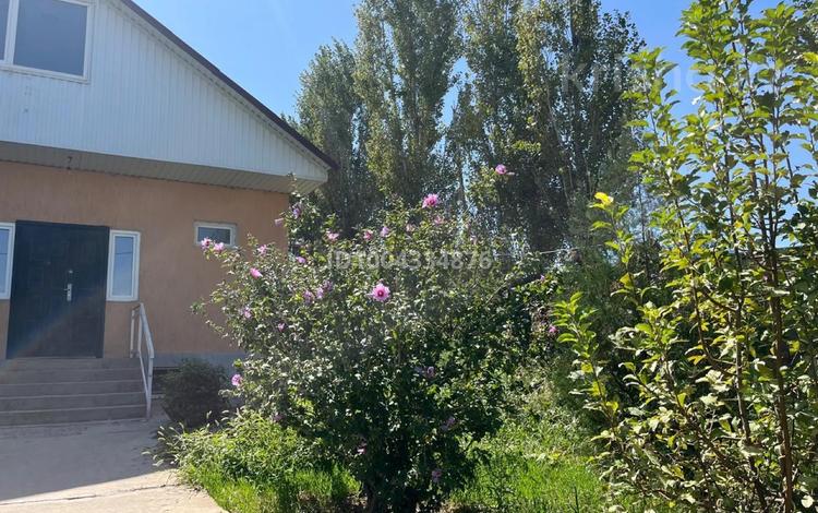 Отдельный дом · 4 комнаты · 160 м² · 10 сот., мкр Бозарык 14 — Кудырет за 26 млн 〒 в Шымкенте, Абайский р-н — фото 2