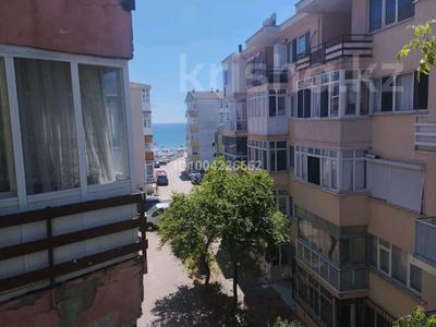 2-комнатная квартира · 45 м² · 3/5 этаж, Камилоба за 22 млн 〒 в Стамбуле