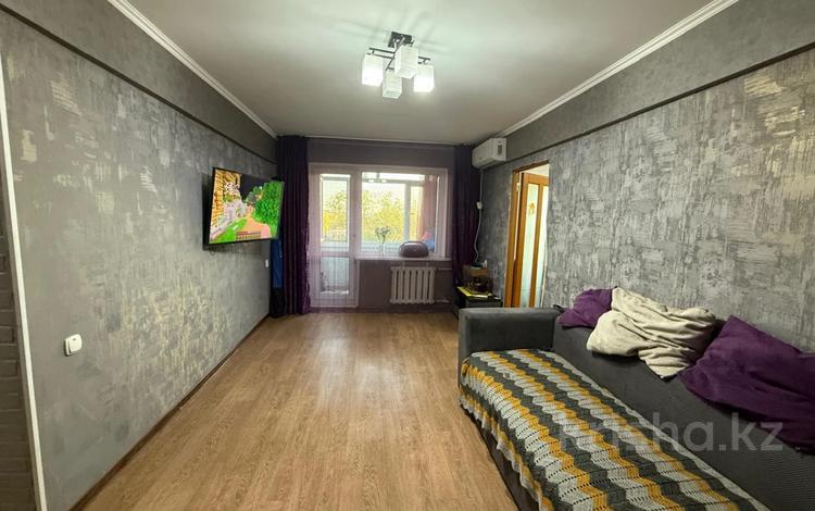 3-комнатная квартира · 55 м² · 2/5 этаж, Парковая 41 а за 10.5 млн ₸ в Шахтинске — фото 2