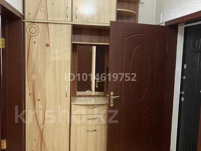 1-комнатная квартира · 52 м² · 1/5 этаж, мкр Думан-2 — Мкр.думан-2, 5/32 за 220 000 ₸ в Алматы, Медеуский р-н