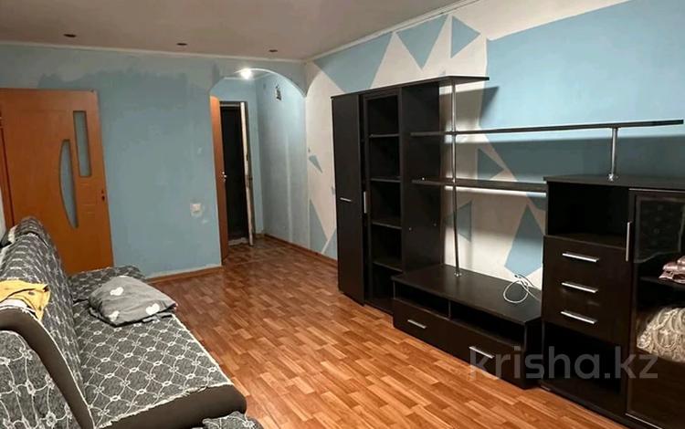 2-бөлмелі пәтер · 40 м² · 2/4 қабат, Биржан Сал 114 — Джансугурова, бағасы: 140 000 ₸ в Талдыкоргане — фото 2