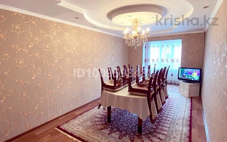3-бөлмелі пәтер · 75 м² · 3/5 қабат, мкр Восток 115, бағасы: 30 млн ₸ в Шымкенте, Аль-Фарабийский р-н — фото 2
