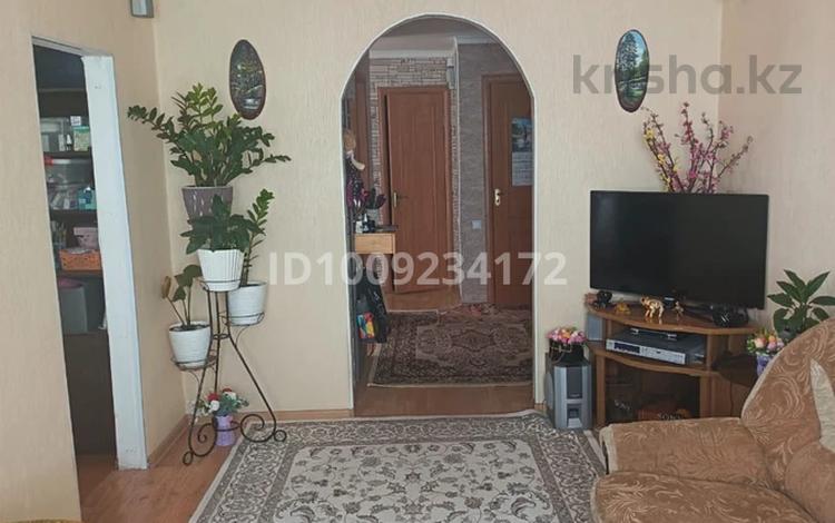 3-комнатная квартира · 53 м² · 3/5 этаж, Абая 81а за 14 млн ₸ в Жезказгане — фото 2