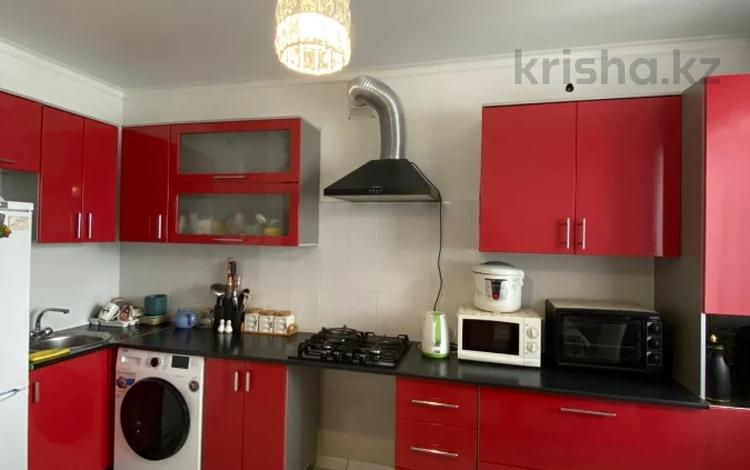 3-комнатная квартира · 72.8 м² · 5/5 этаж, мкр. Алтын орда, Алтын орда (бывш. Батыс-2) за 26.5 млн ₸ в Актобе — фото 3