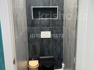 2-комнатная квартира · 60 м² · 6/9 этаж, мкр Акжайык 69/13 за 220 000 〒 в Шымкенте, Абайский р-н