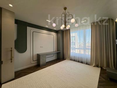 5-комнатная квартира · 180 м² · 8/9 этаж, Е 899 3 за 200 млн ₸ в Астане, Есильский р-н