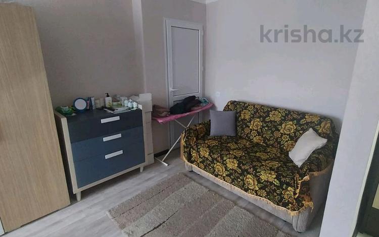 1-комнатная квартира, 30 м², 2/4 этаж, Абая 150