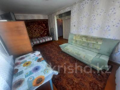 1-комнатная квартира, 32 м², 3/5 этаж помесячно, Новая за 80 000 〒 в Петропавловске