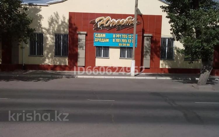 Магазины и бутики • 1000 м² за 330 млн 〒 в Павлодаре — фото 2