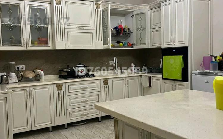 Үйдің бір бөлігі · 6 бөлме · 240 м² · 8 жүзд., мкр Северо-Запад 12 — Нығмет Төлендіұлы 14, бағасы: 100 млн ₸ в Шымкенте, Абайский р-н — фото 3