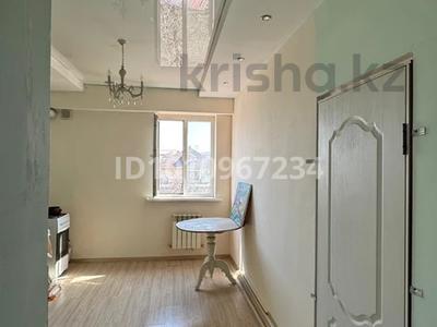 2-комнатная квартира · 43 м² · 3/4 этаж, мкр Думан-2, Пушкина 19Б за 18.8 млн 〒 в Алматы, Медеуский р-н