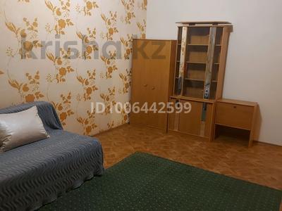 2-бөлмелі пәтер · 64 м² · 2/5 қабат, мкр Мамыр-2 11, бағасы: 39.5 млн ₸ в Алматы, Ауэзовский р-н