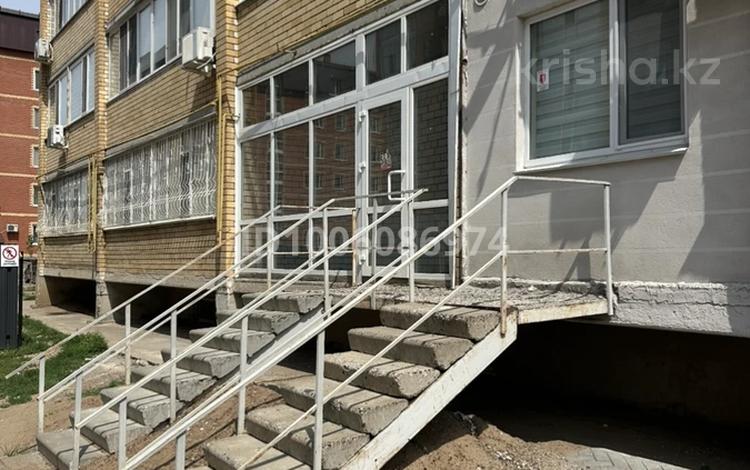 Магазины и бутики · 158.5 м² за 600 000 〒 в Уральске, мкр Астана — фото 2