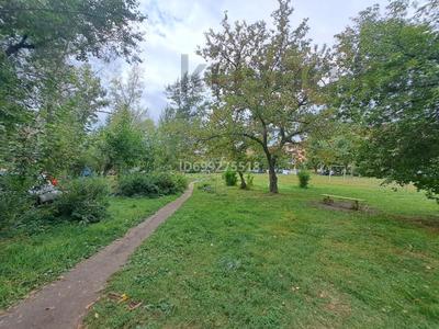 1-комнатная квартира · 33 м² · 4/4 этаж, Бульвар Гагарина 11 за 10.5 млн 〒 в Усть-Каменогорске, Ульбинский