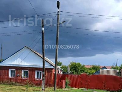 Отдельный дом · 3 комнаты · 99 м² · 779 сот., Баймагамбетова 4 — В центре за 12 млн 〒 в Аулиеколе