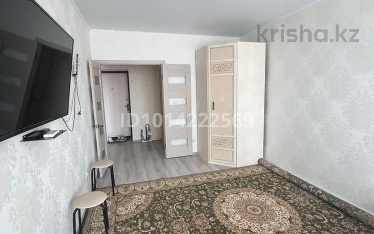 1-комнатная квартира · 50 м² · 9/9 этаж, мкр Кадыра Мырза-Али 11 за 135 000 ₸ в Уральске — фото 2
