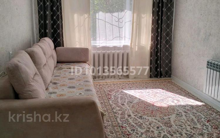 2-комнатная квартира · 42 м² · 1/5 этаж, Жидебай Батыр — Возле центрального рынка. за 25 000 ₸ в Балхаше — фото 2