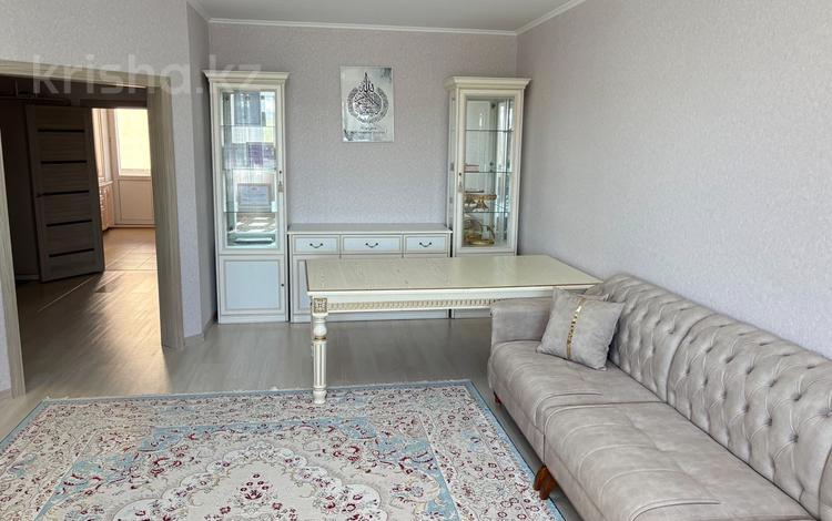 3-комнатная квартира · 90 м² · 4/5 этаж, мкр 4 26/2 за 38 млн ₸ в Уральске — фото 13