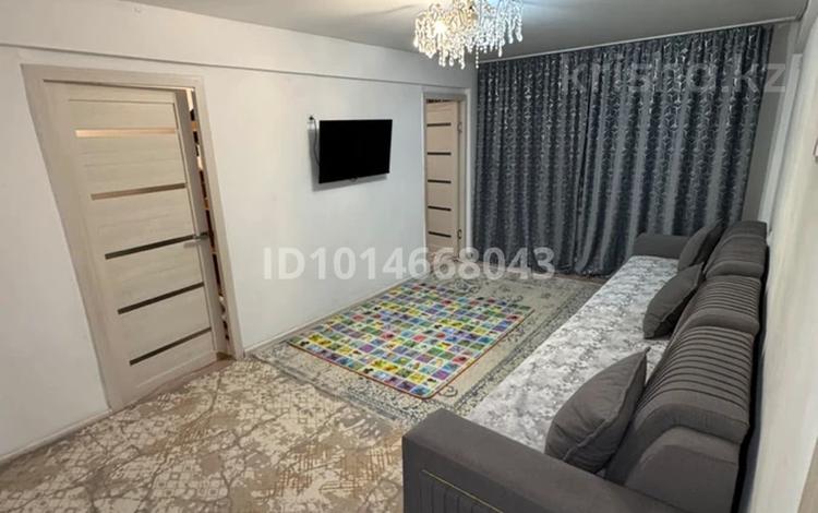 3-комнатная квартира · 50 м² · 2/5 этаж, Караменде би 74/2 за 15.8 млн ₸ в Балхаше — фото 2