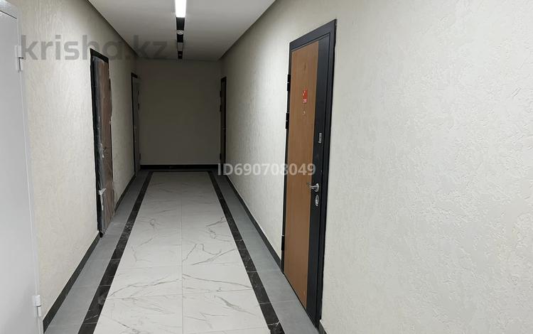 2-комнатная квартира, 60 м², 10/14 этаж, Жандосова 94А за 40 млн 〒 в Алматы, Бостандыкский р-н — фото 3