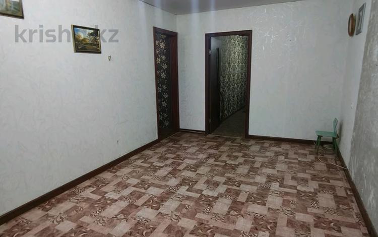 2-комнатная квартира · 45 м² · 1/5 этаж, 7 микрорайон за 7.9 млн ₸ в Темиртау — фото 2