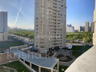 2-бөлмелі пәтер · 65 м² · 7/22 қабат, Жумекена Нажмиденова 10/3 — Наппотив Пирамиды, бағасы: 30.5 млн ₸ в Астане, Сарайшык р-н