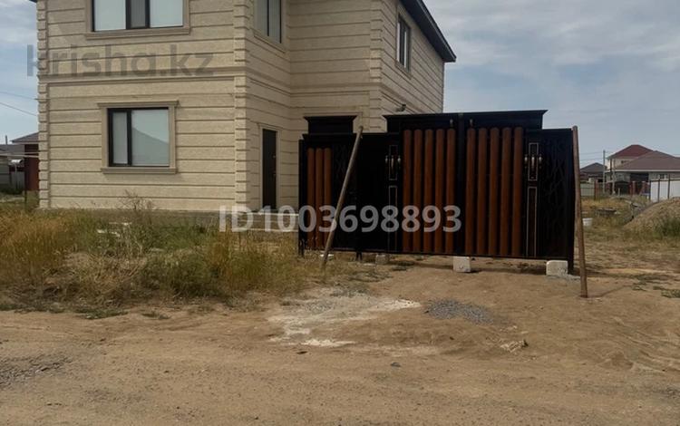 Отдельный дом · 6 комнат · 287 м² · 10 сот., жилой массив Жанаконыс-2, Туманбай молдагалиев 5 — Около трассы за 60 млн 〒 в Актобе — фото 2