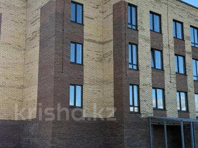 1-бөлмелі пәтер · 54 м² · 3/3 қабат, Кизатова, бағасы: ~ 21.8 млн ₸ в Петропавловске