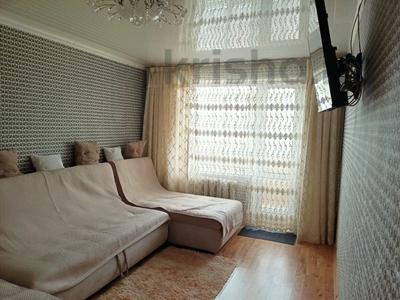 1-комнатная квартира · 33 м² · 5/9 этаж, Пр. Металлургов — Школа №2, Стадион &quot;Строитель&quot; за 11 млн 〒 в Темиртау