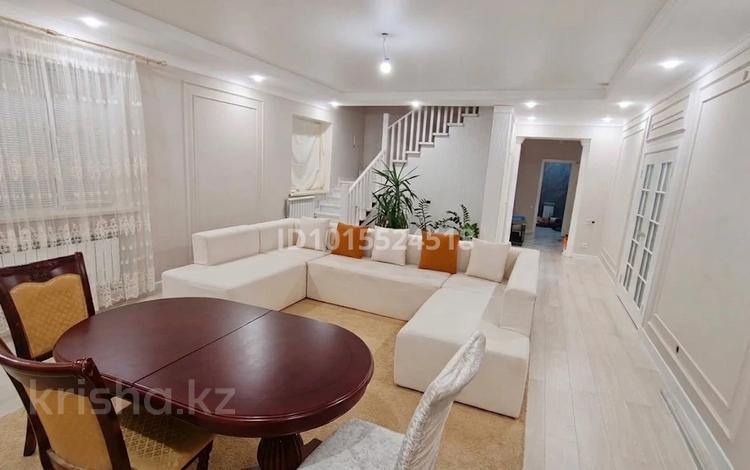7-комнатная квартира · 250 м², Шара жиенкулова за 80 000 ₸ в Актобе, жилой массив Акжар-2 — фото 2