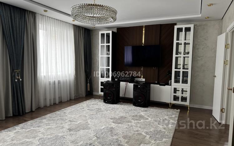 3-комнатная квартира · 103 м² · 5/9 этаж, Найманбаева 189а за 80 млн ₸ в Семее, Красный Кордон — фото 3
