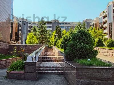 3-комнатная квартира · 170 м² · 4/6 этаж, Рахмадиева 12 за 148 млн ₸ в Алматы, Бостандыкский р-н