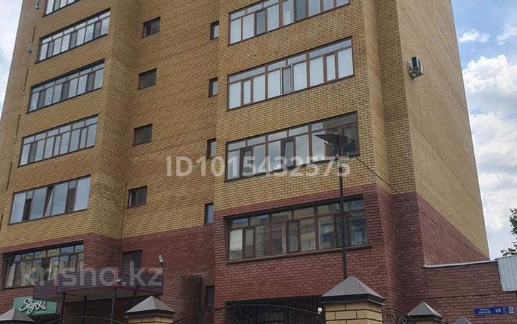 2-бөлмелі пәтер · 72.5 м² · 8/9 қабат, Уранхаева 28, бағасы: 52 млн ₸ в Семее — фото 30
