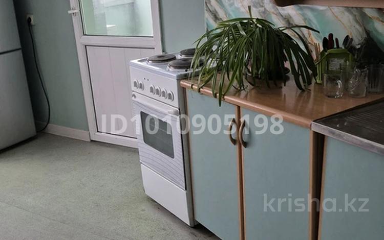 2-бөлмелі пәтер · 64 м² · 2/5 қабат, М/н — СИТИ плюс, бағасы: 10 000 ₸ в Талдыкоргане, Каратал — фото 2