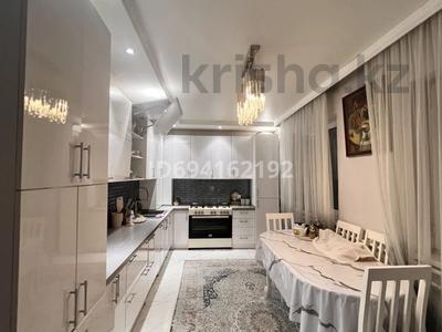 Отдельный дом · 5 комнат · 153 м² · 8 сот., мкр Туркестан 40 за 85 млн 〒 в Алматы, Алатауский р-н