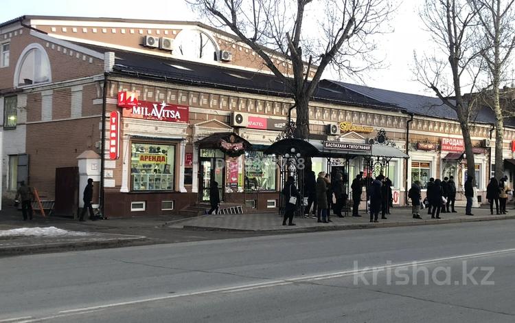 Свободное назначение, магазины и бутики · 40 м² за 49 500 ₸ в Уральске — фото 3