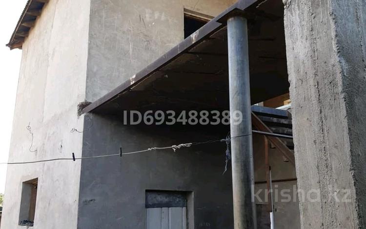 Отдельный дом · 10 комнат · 400 м² · 8 сот., Айсакөл көшесі 1 за 17 млн ₸ в Шымкенте, Туран р-н — фото 5