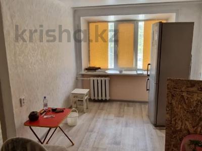 Продажа квартир в Павлодарской обл.: 2-комнатная квартира · 44 м² · 2/5 этаж, Машхур Жусупа 35 за 8.5 млн 〒 2-комнатная квартира · 44 м² · 2/5 этаж, Машхур Жусупа 35 за 8.5 млн 〒 в Экибастузе
